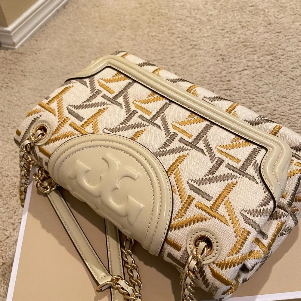 Bag - Picture 5 of 6
